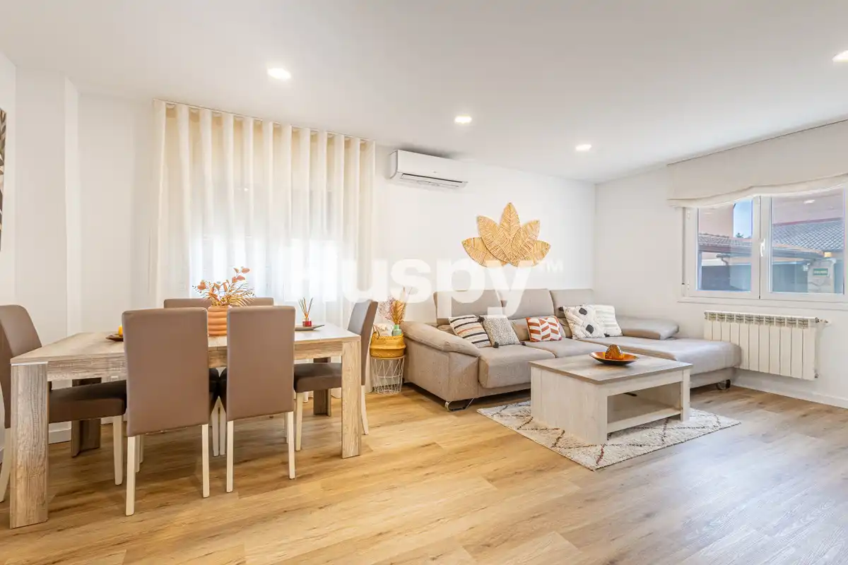 Casa pareada con terraza en venta en Calle Ramón M. del Valle Inclán, imagen 3