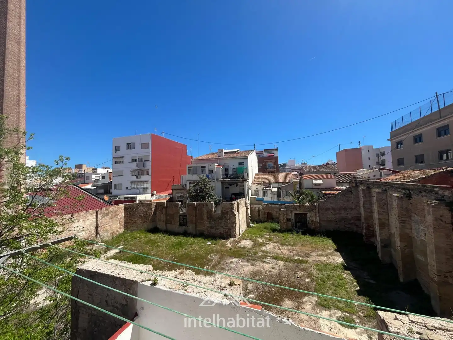 Vista exterior de Piso en venta en Valencia con Aire acondicionado, Terraza y Amueblado