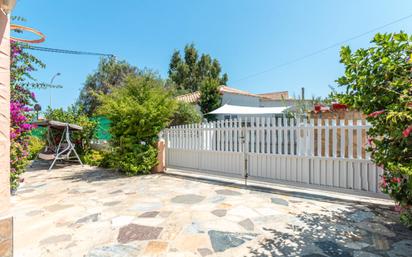 Vista exterior de Casa o xalet en venda en Els Poblets amb Aire condicionat i Terrassa