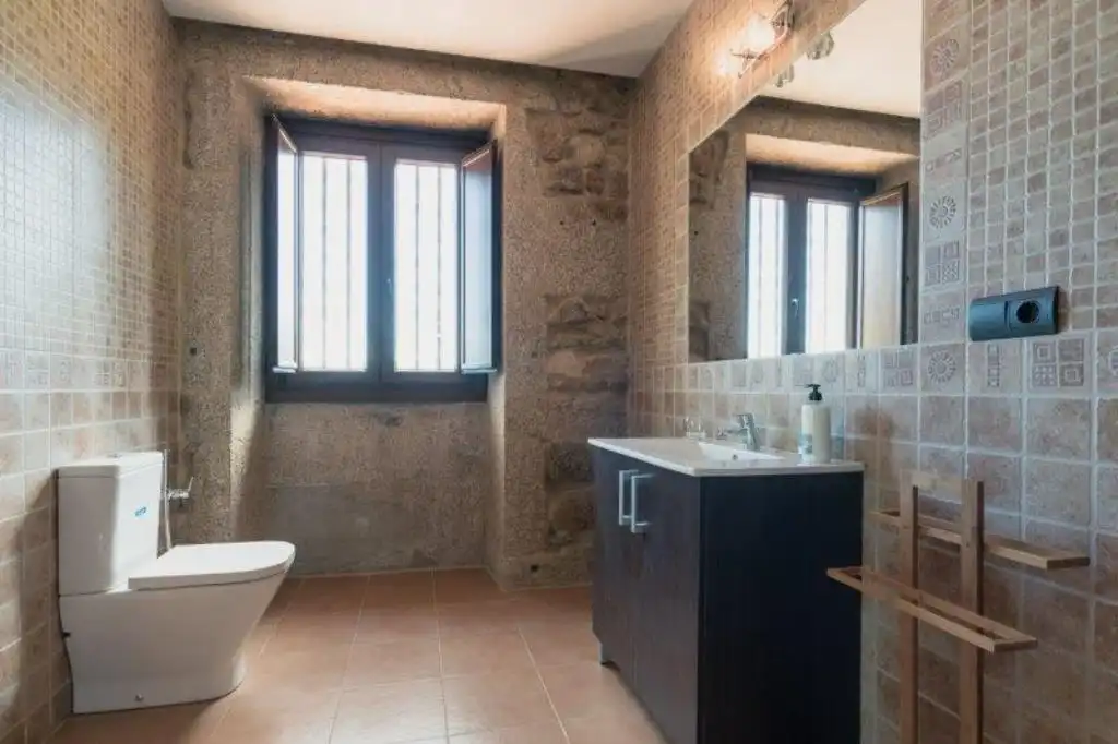 Baño de Casa o chalet en venta en Lousame con Calefacción, Jardín privado y Parquet