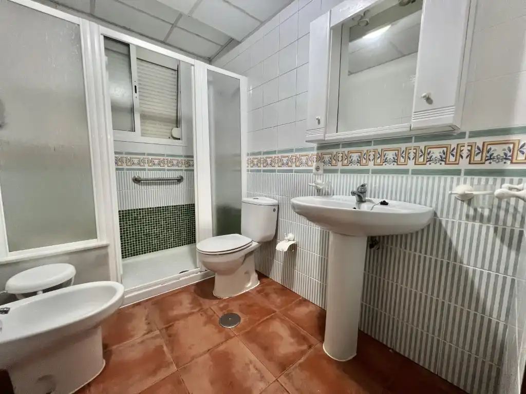 Bany de Casa adosada en venda en Dos Hermanas