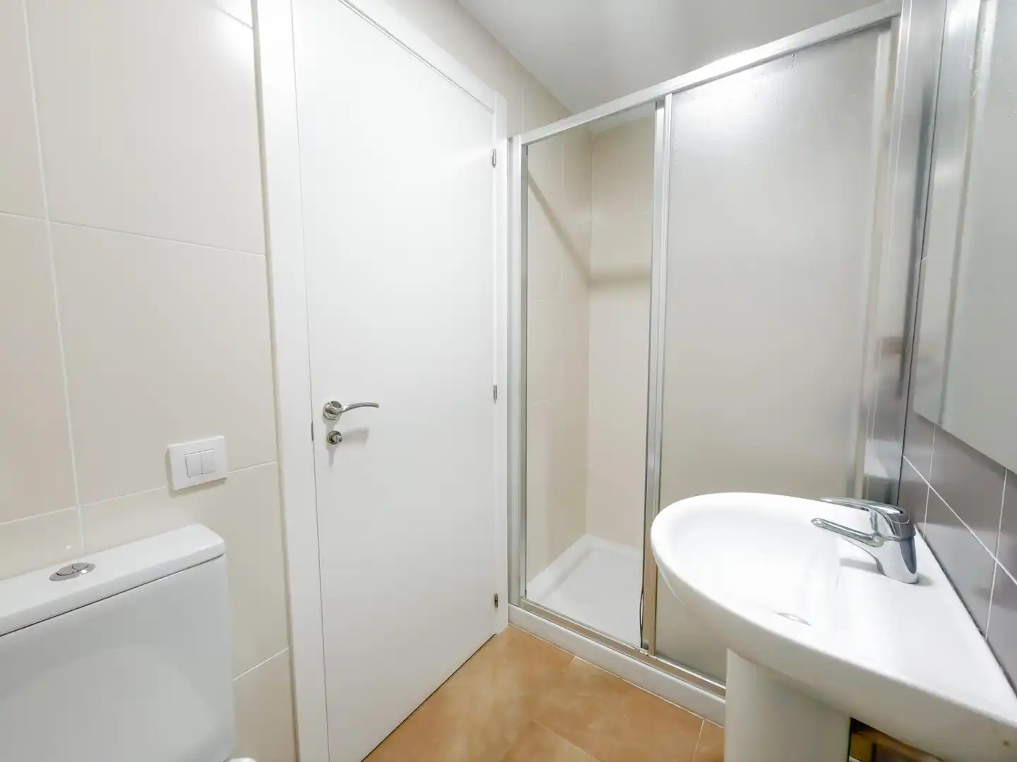 Baño de Piso en venta en Rafelbuñol / Rafelbunyol con Aire acondicionado y Balcón