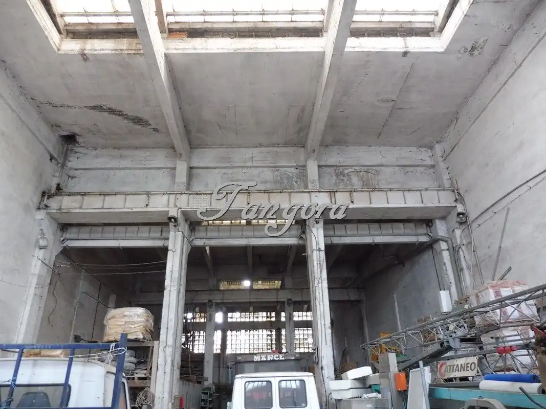 Nave industrial en venta en Leioa