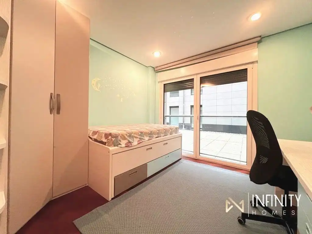 Habitación de Piso de alquiler en Bilbao  con Aire acondicionado, Calefacción y Trastero