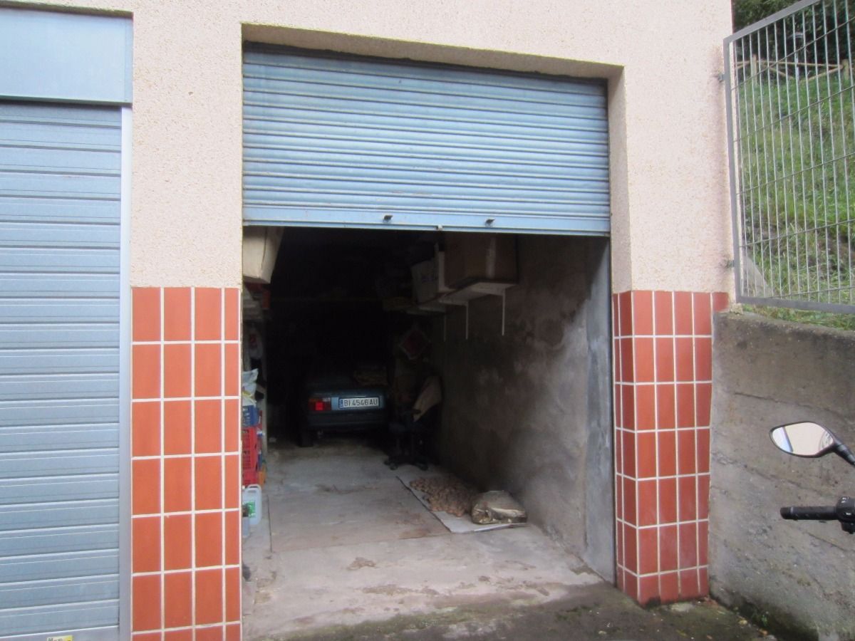 Parking de Local en venta en Galdakao