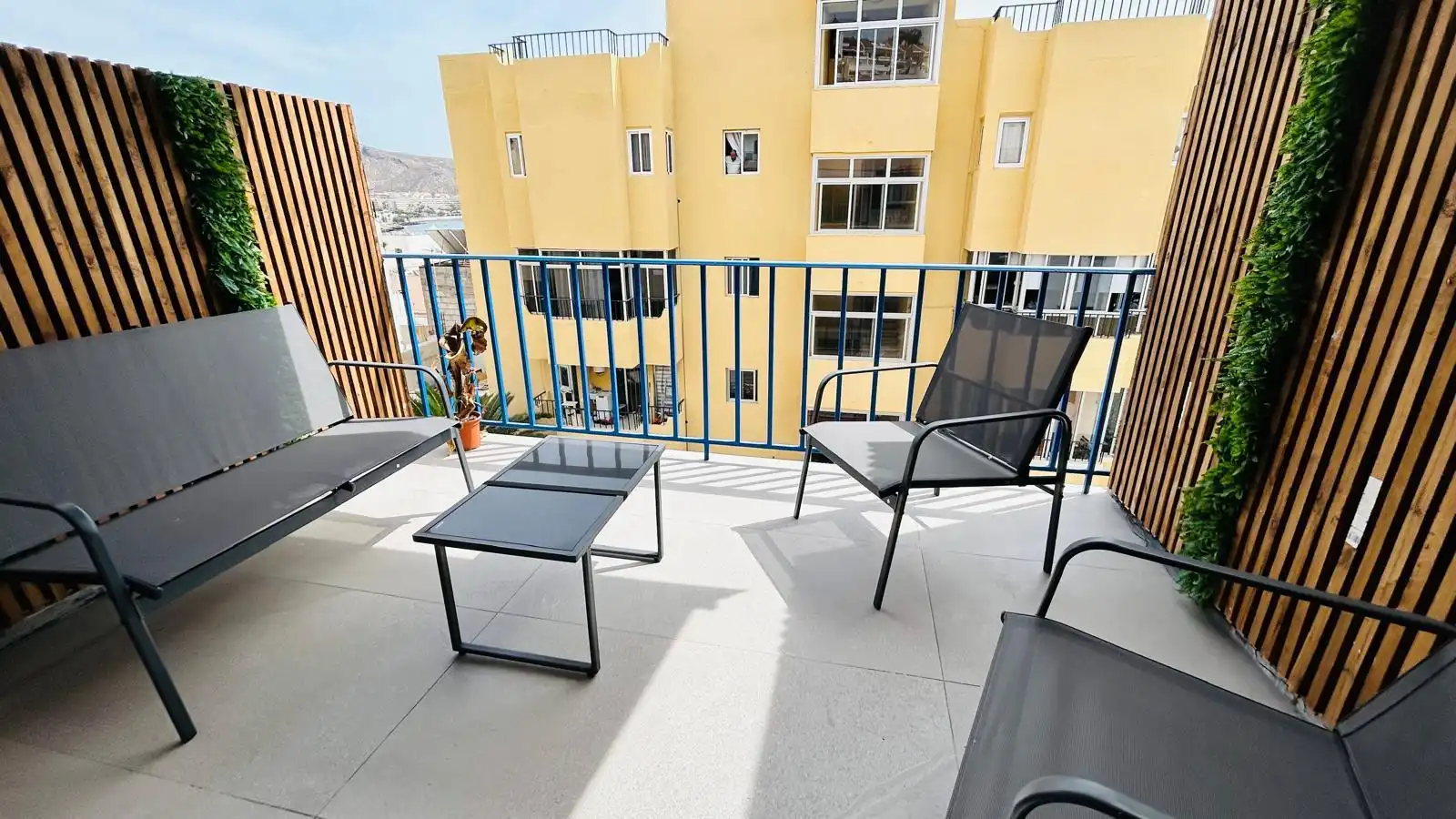 Apartament amb terrassa en venda a Los Cristianos