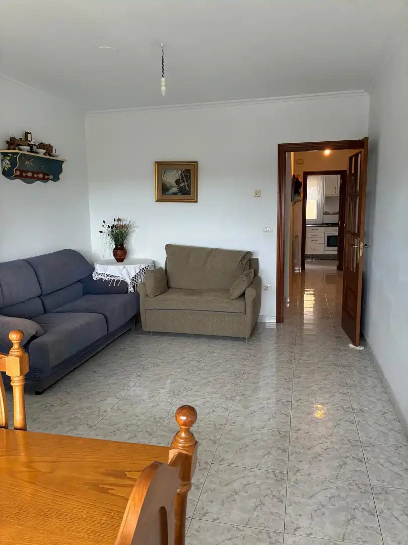 Wohnzimmer von Dachboden zum Verkauf in Barreiros mit Heizung, Abstellraum und Möbliert