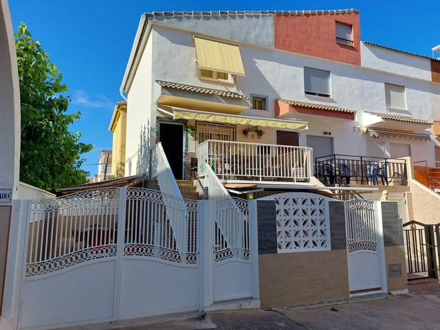 Casa adosada en Venta en Playa Morro de Gos