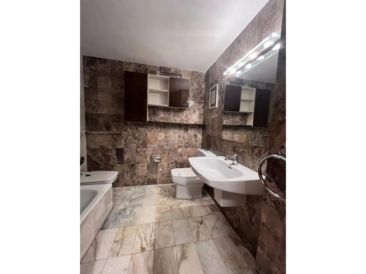 Flat for rent in Travesia Carril, Eixample Nord