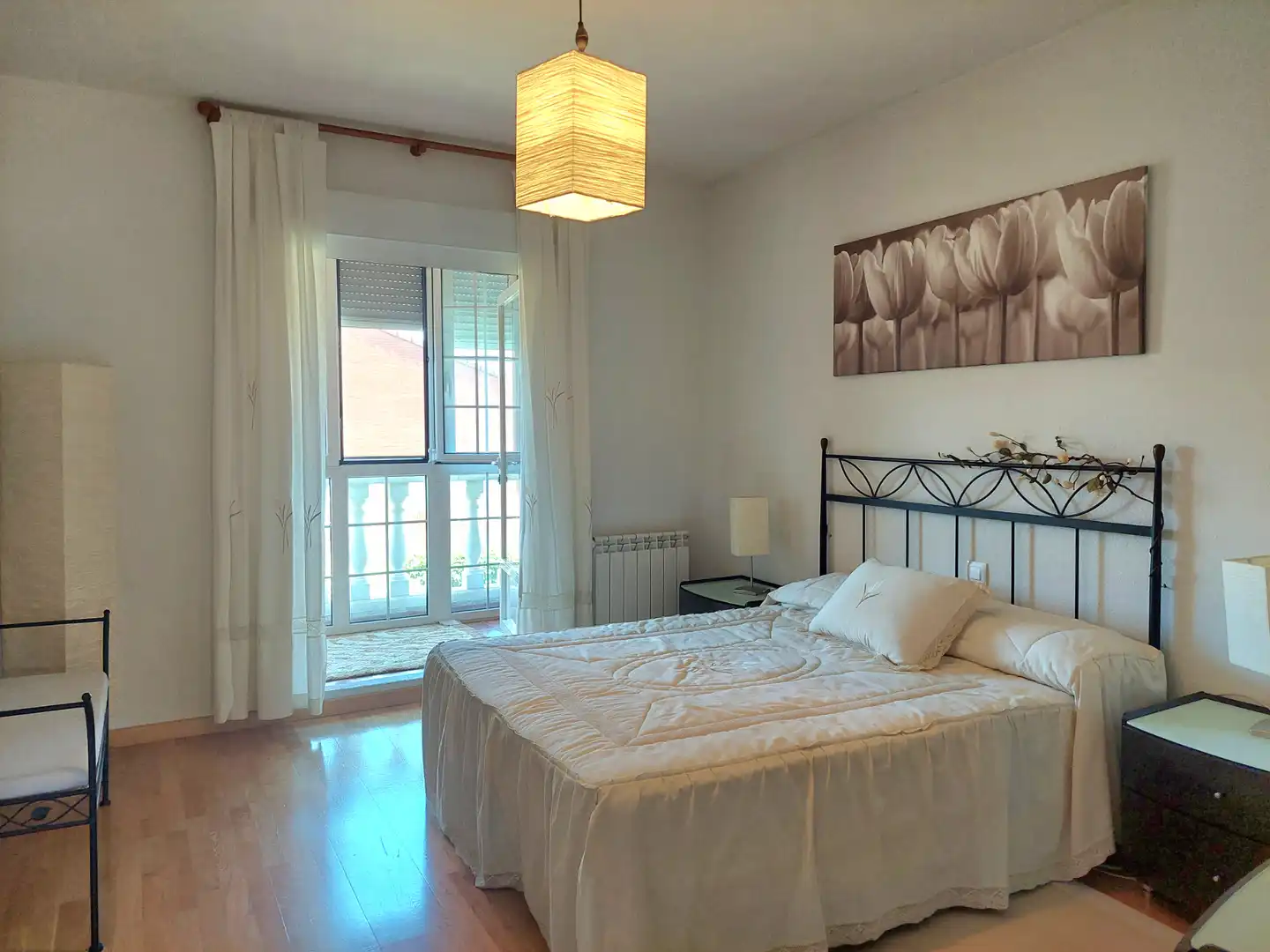 Habitación de Casa adosada en venta en Rivas-Vaciamadrid con Aire acondicionado, Calefacción y Jardín privado
