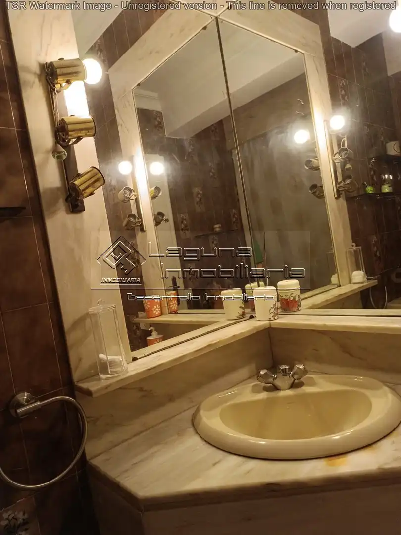 Baño de Piso en venta en Cádiz