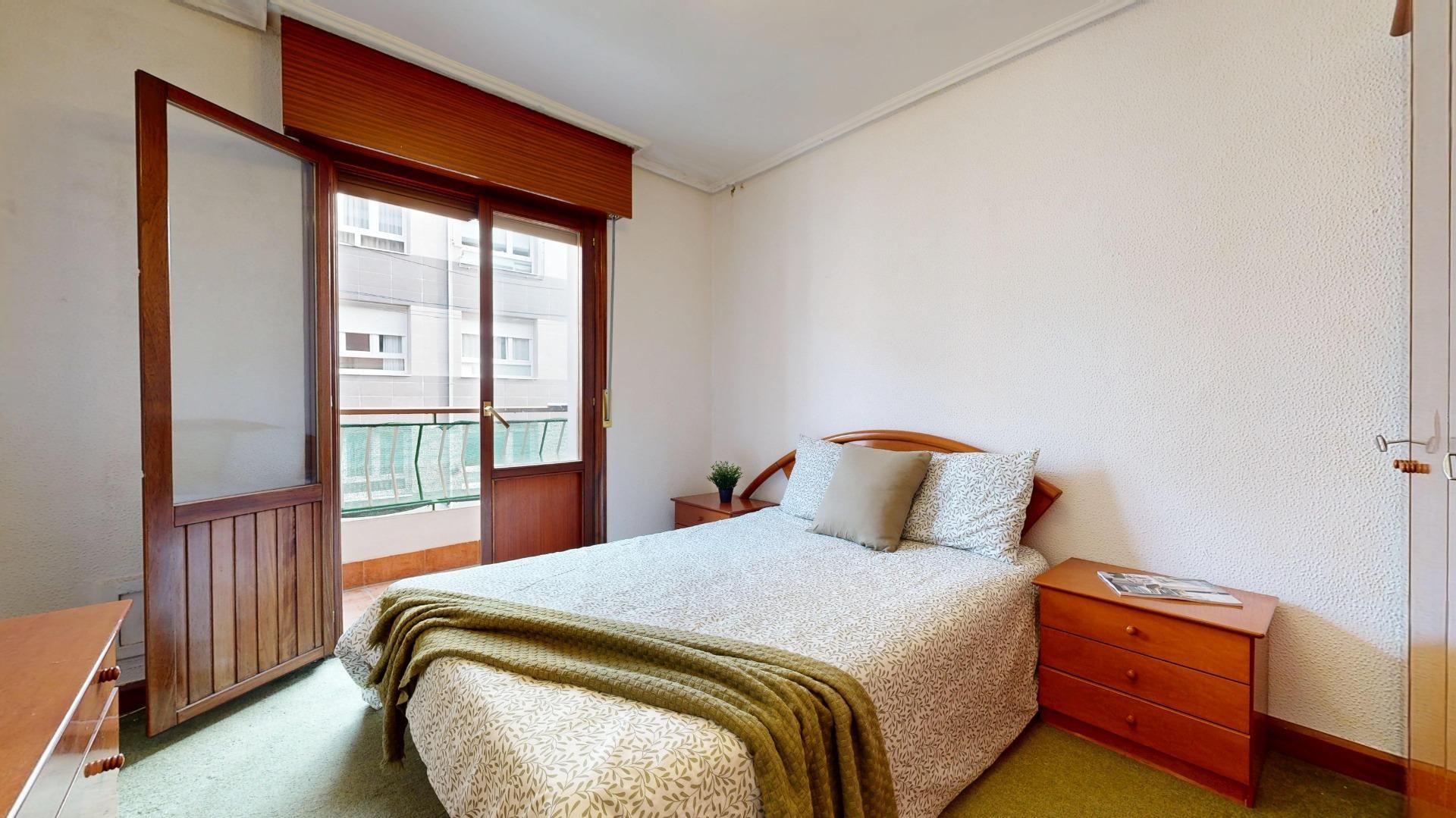 Bedroom of Flat for sale in Portugalete  with Balcony