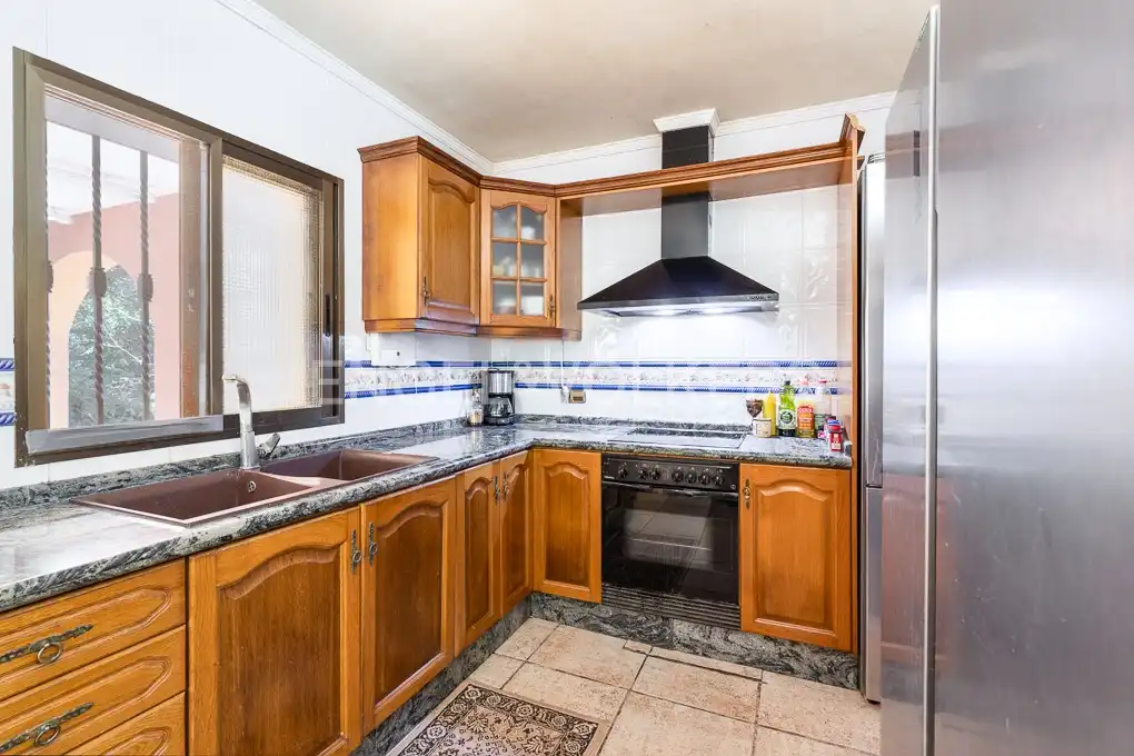 Cocina de Casa o chalet en venta en Sagunto / Sagunt con Aire acondicionado, Calefacción y Jardín privado