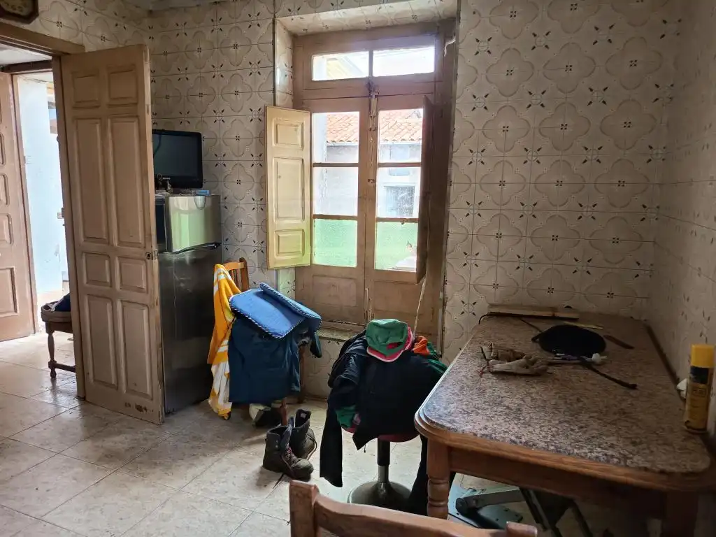 Cuina de Casa o xalet en venda en Llanera amb Moblat