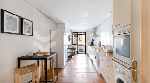 Foto 2 de Apartamento de alquiler en Calle de Rafael Calvo, Almagro, Madrid Capital
