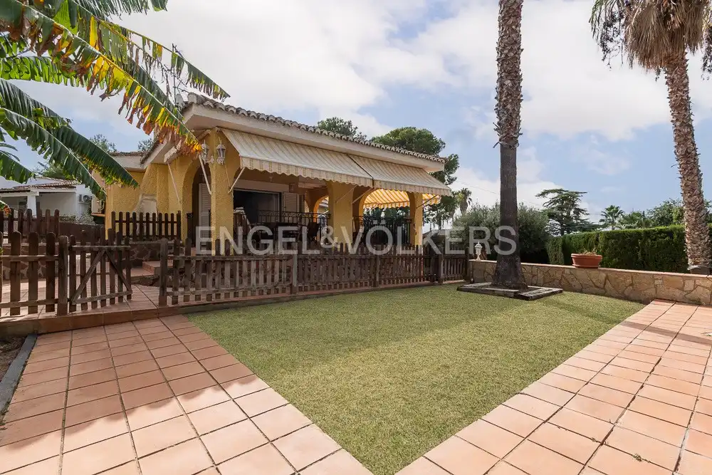 Casa con terraza en alquiler en Casco Urbano, imagen 50