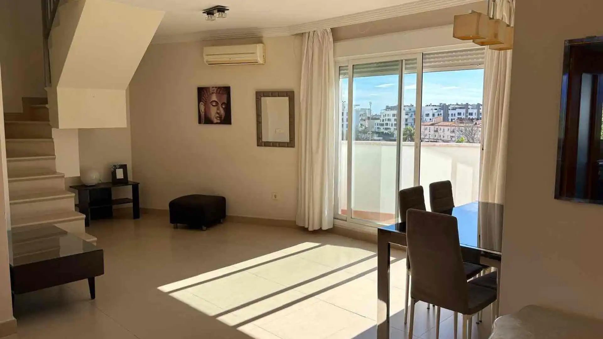 Vista exterior de Àtic en venda en Torremolinos amb Aire condicionat, Terrassa i Traster