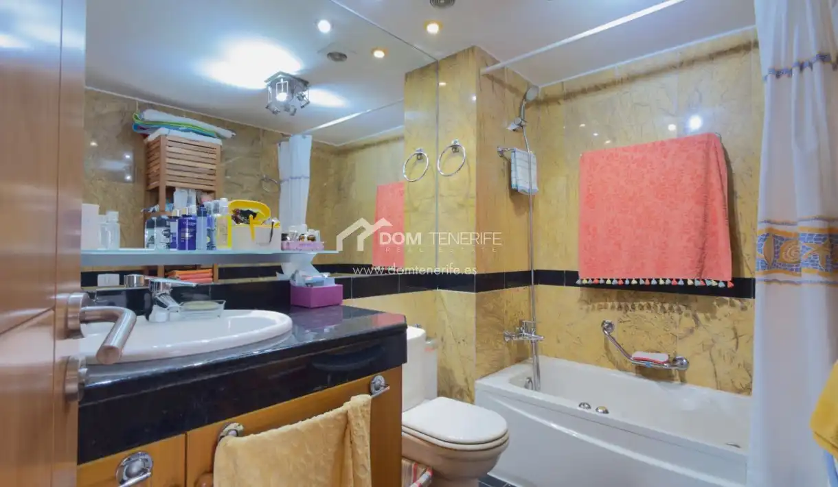 Piso con piscina en venta en Costa Adeje, imagen 14