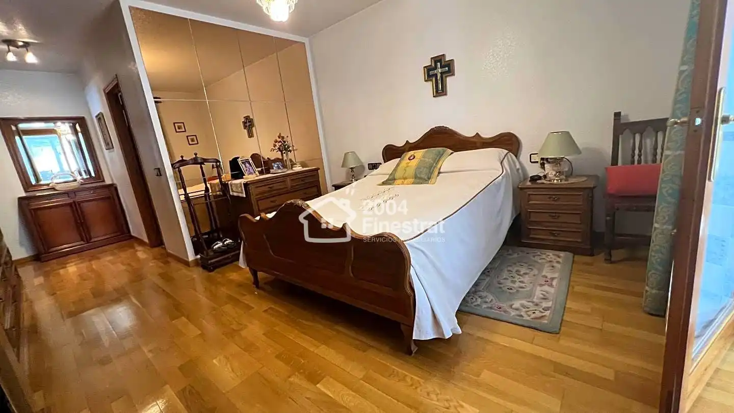 Habitación de Casa o chalet en venta en Benidorm