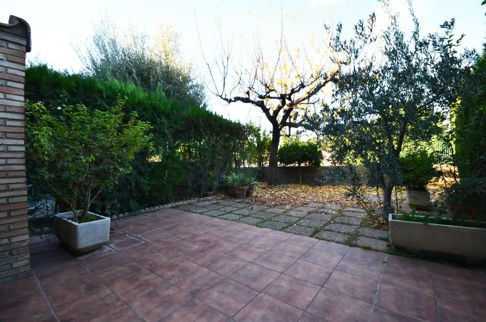 Garden of Detached homes for sale in  Zaragoza Capital