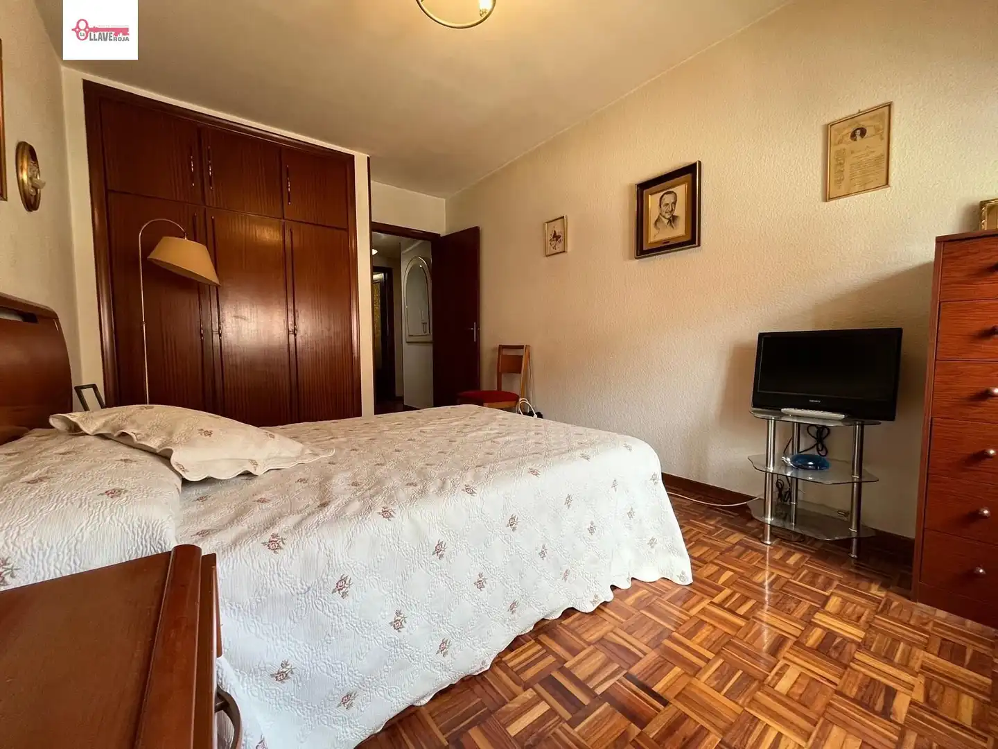 Schlafzimmer von Wohnung zum Verkauf in Burgos mit Heizung und Parkett