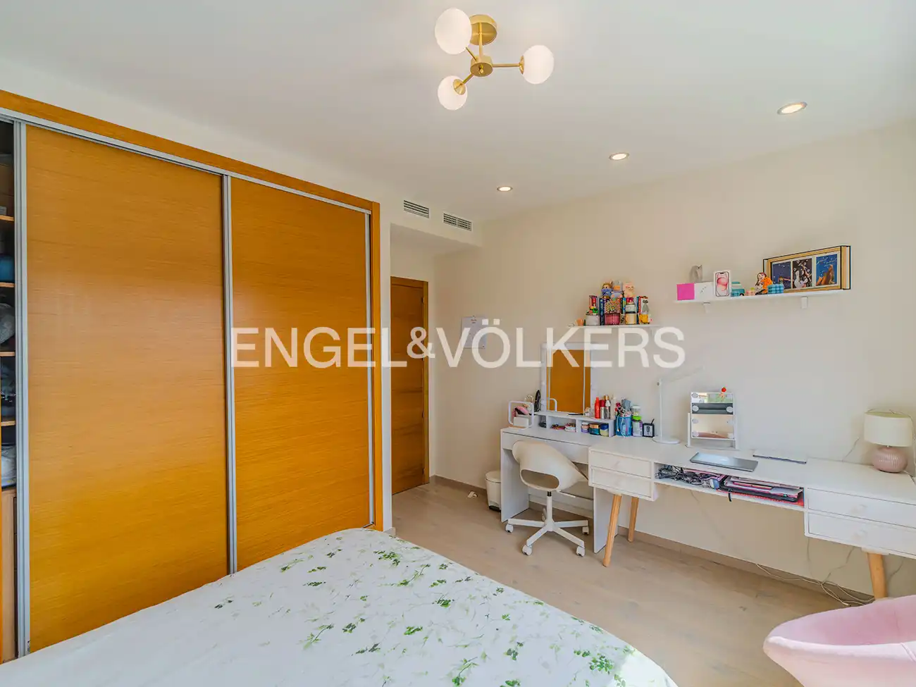 Habitación de Casa o chalet en venta en Mutxamel con Aire acondicionado, Calefacción y Jardín privado