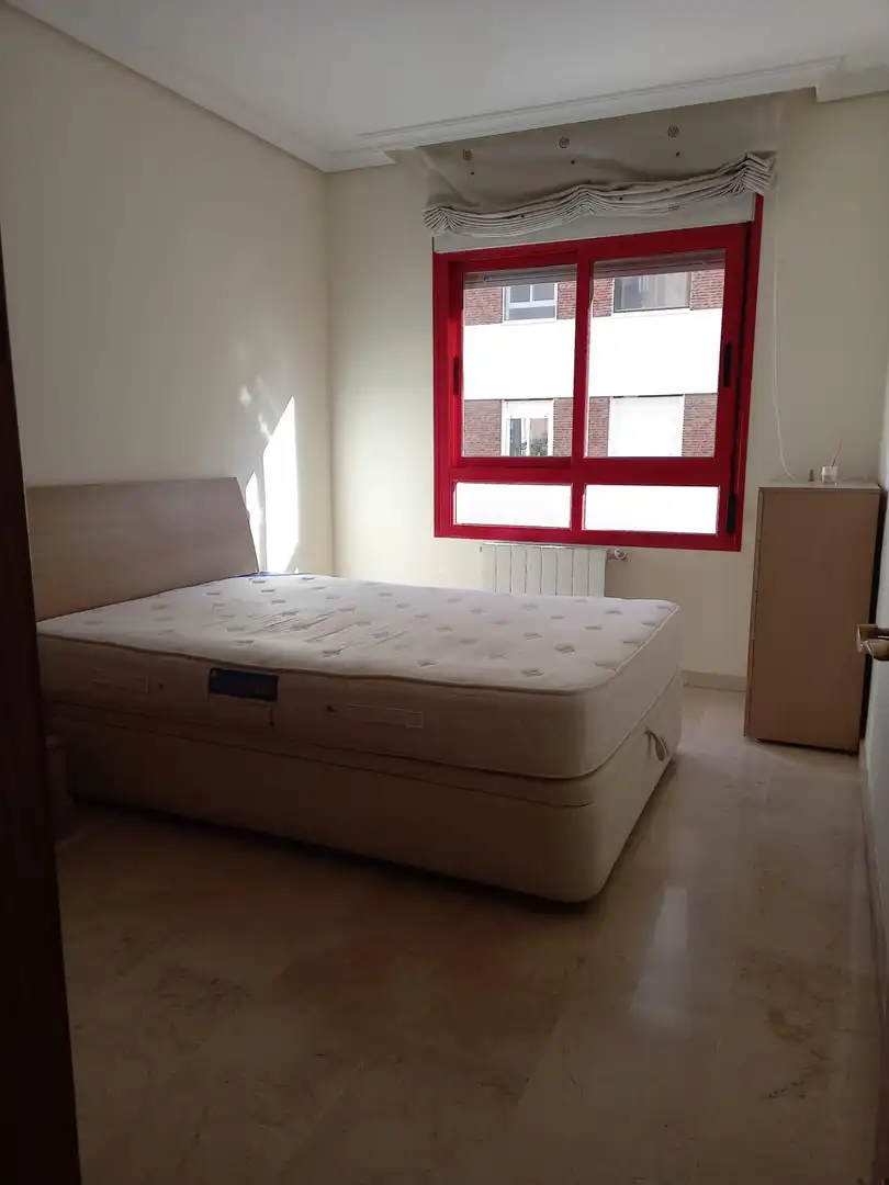 Bedroom of Flat for sale in Córdoba  with Air Conditioner, Heating and Terrace