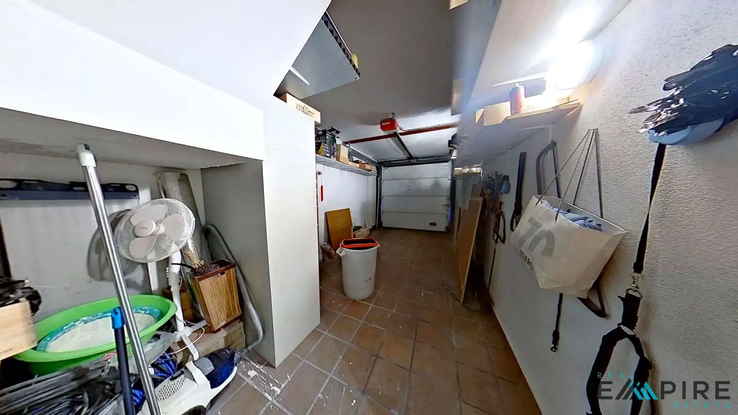 Casa adosada en venda en Parla amb Aire condicionat, Calefacció i Jardí privat