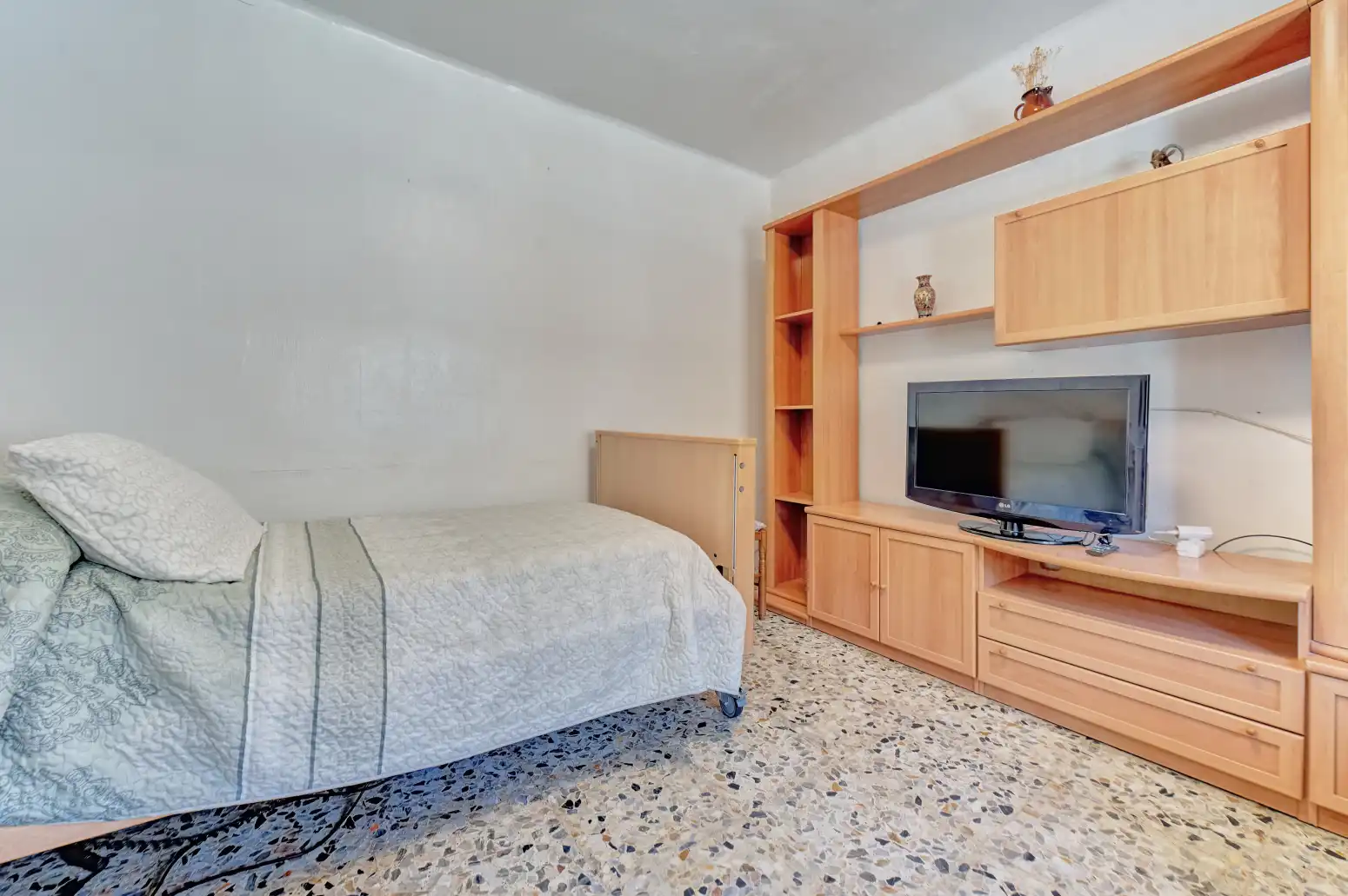 Habitación de Casa adosada en venta en Arguedas con Calefacción, Jardín privado y Terraza