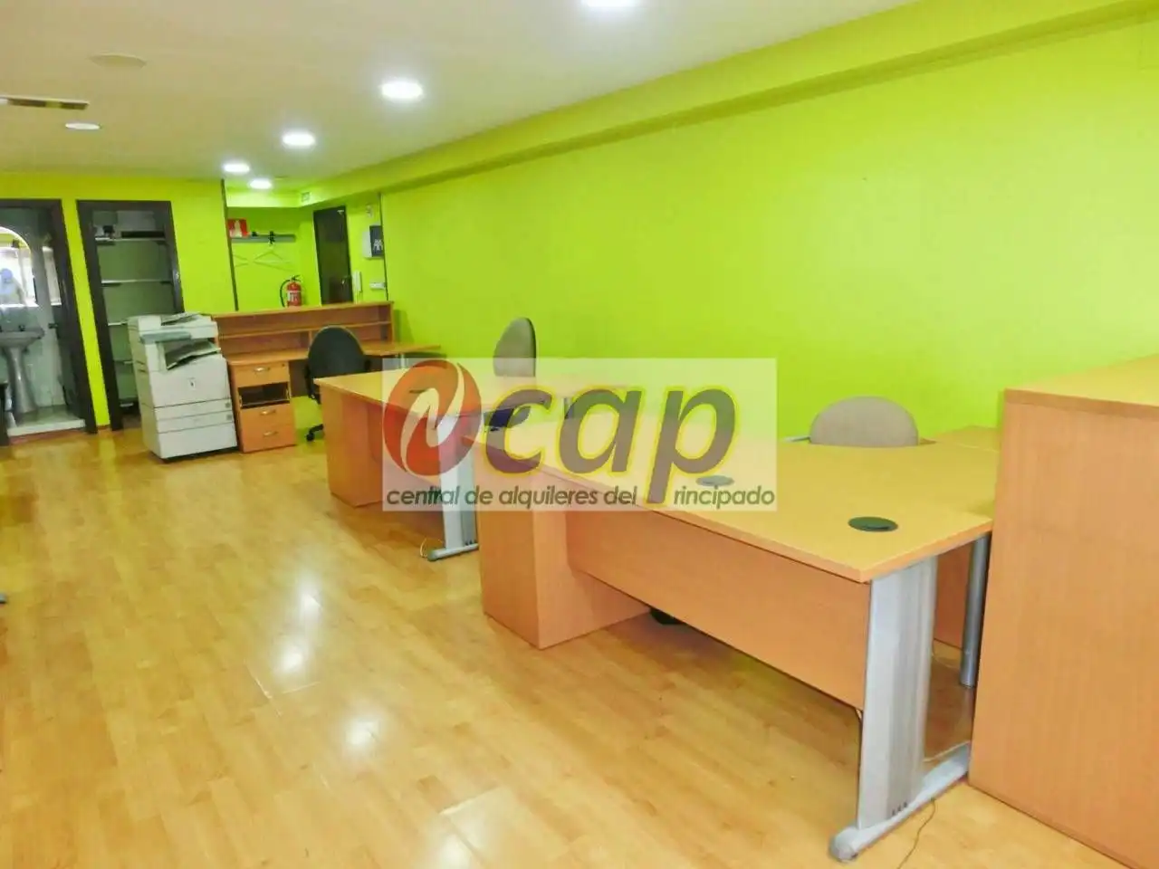 Office for rent in Gijón   with Heating and Furnished