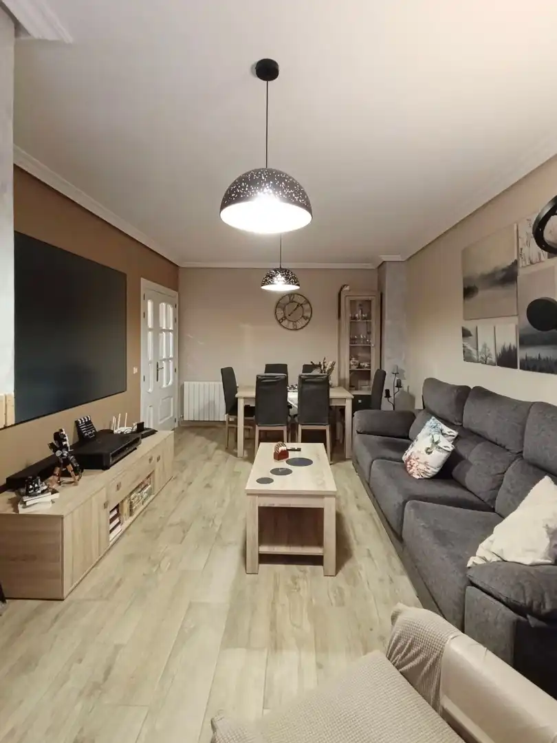 Sala de estar de Casa o chalet en venta en Ciudad Real con Aire acondicionado, Calefacción y Parquet