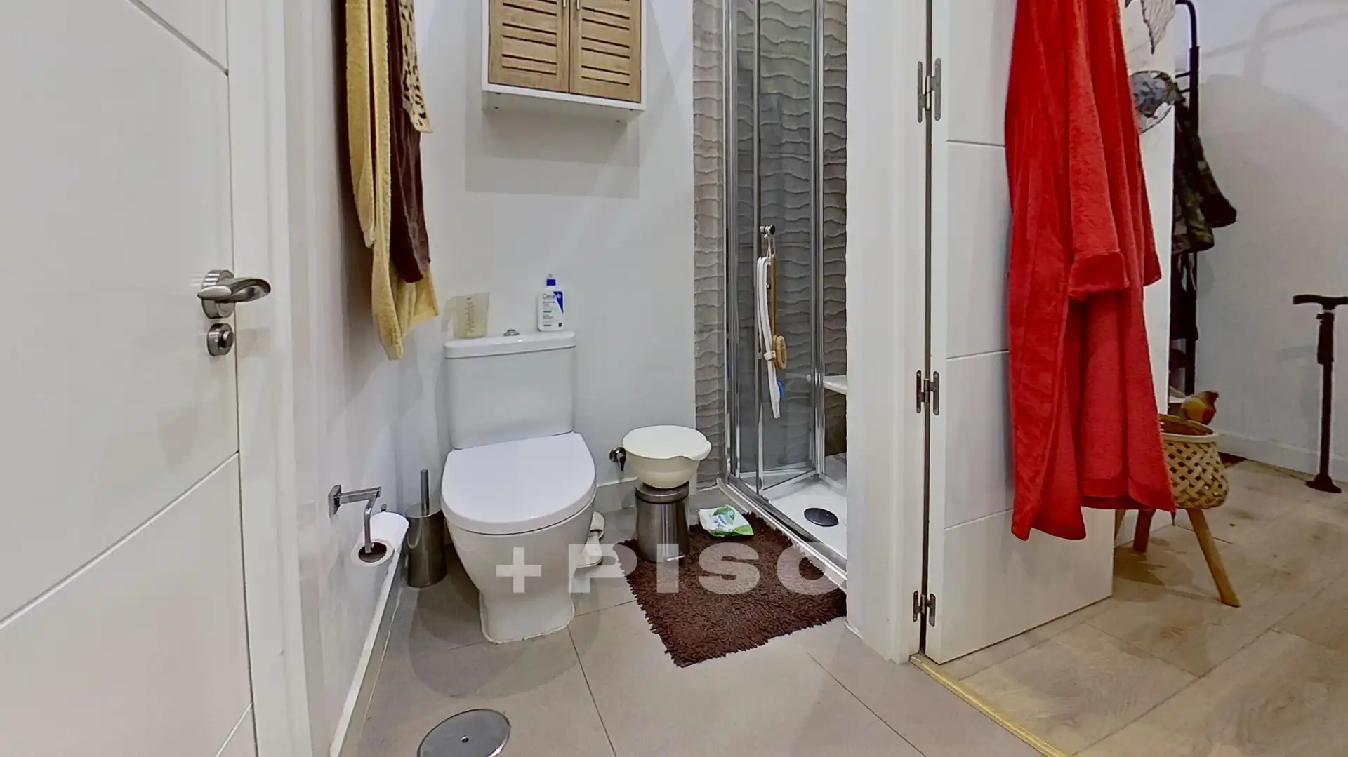 Badezimmer von Wohnung zum Verkauf in Madrid mit Heizung, Möbliert und Ofen