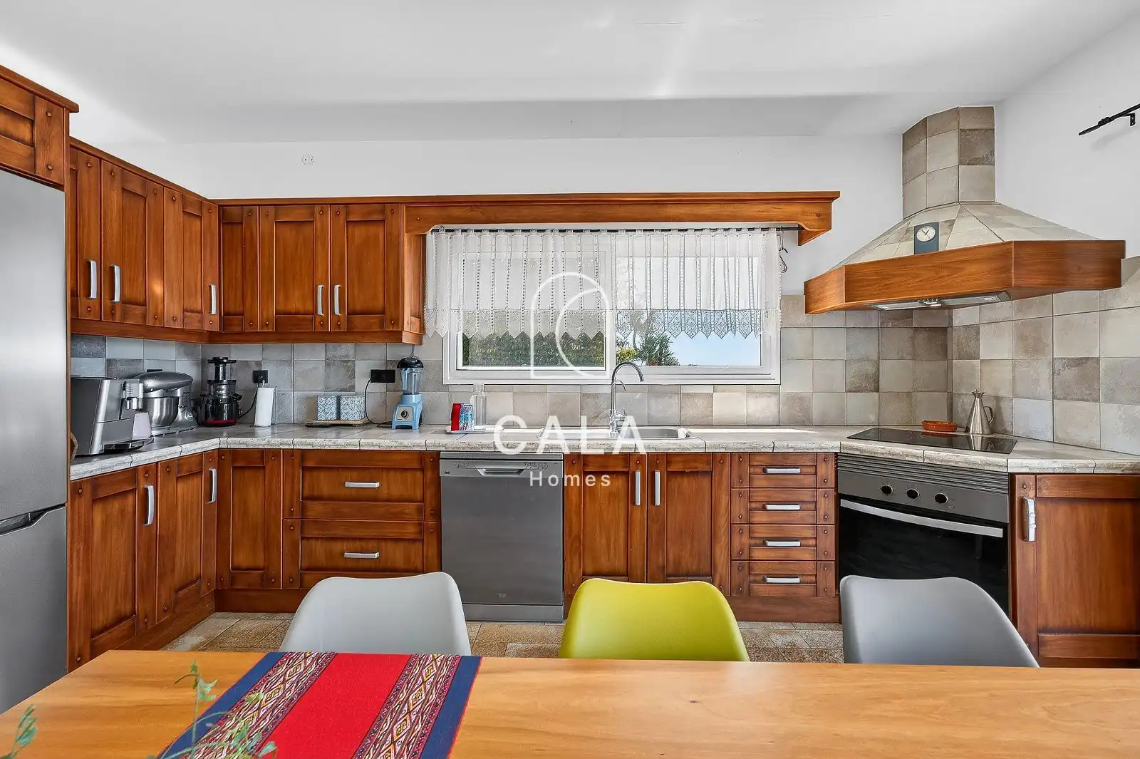 Cuina de Casa o xalet en venda en Guía de Isora amb Jardí privat, Terrassa i Traster