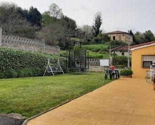 Jardí de Casa o xalet en venda en Corvera de Asturias amb Terrassa, Traster i Piscina