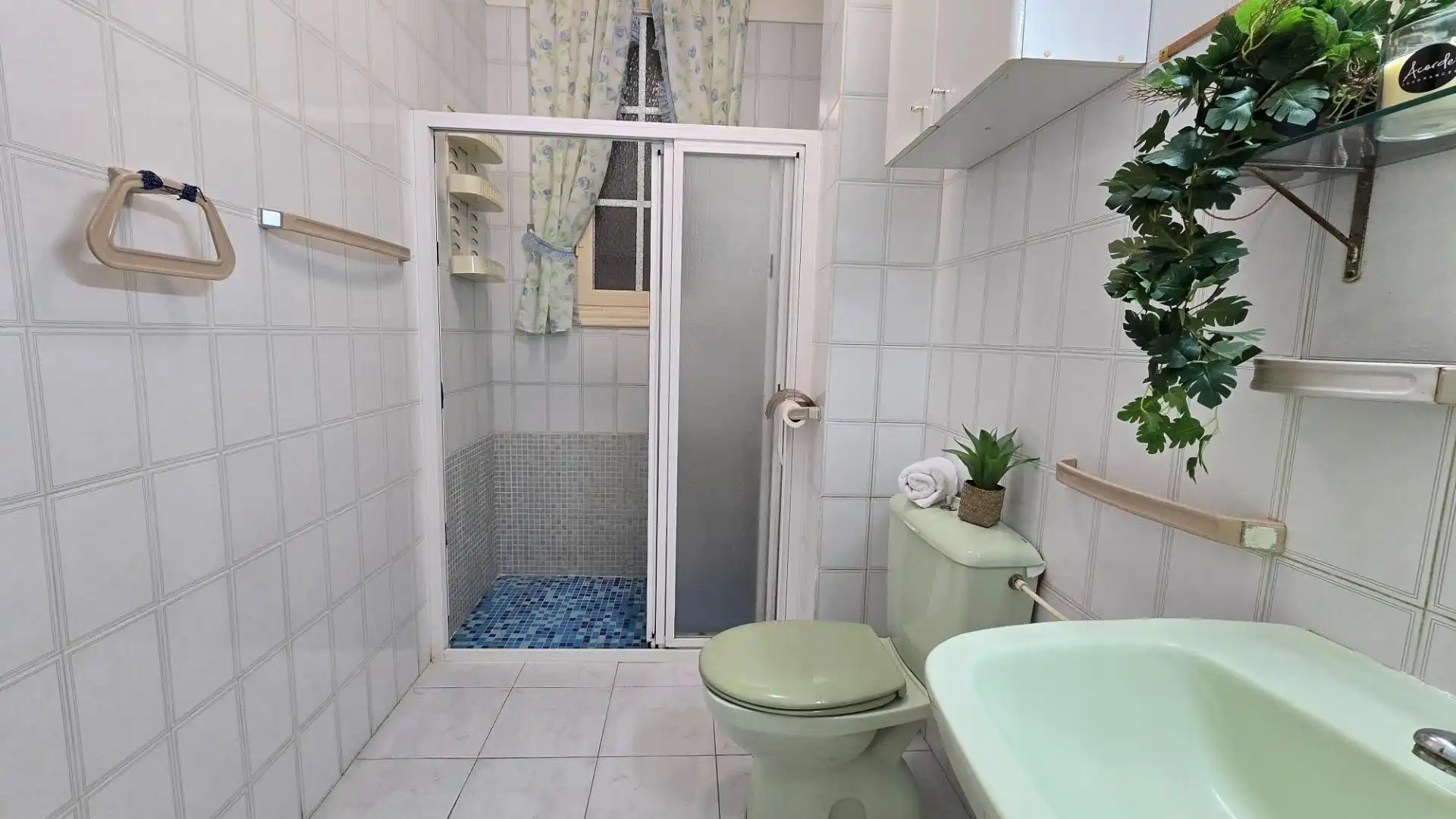 Bany de Apartament en venda en Arona amb Terrassa