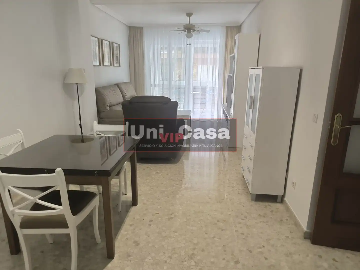 Sala de estar de Piso de alquiler en Córdoba con Aire acondicionado, Amueblado y Lavadora