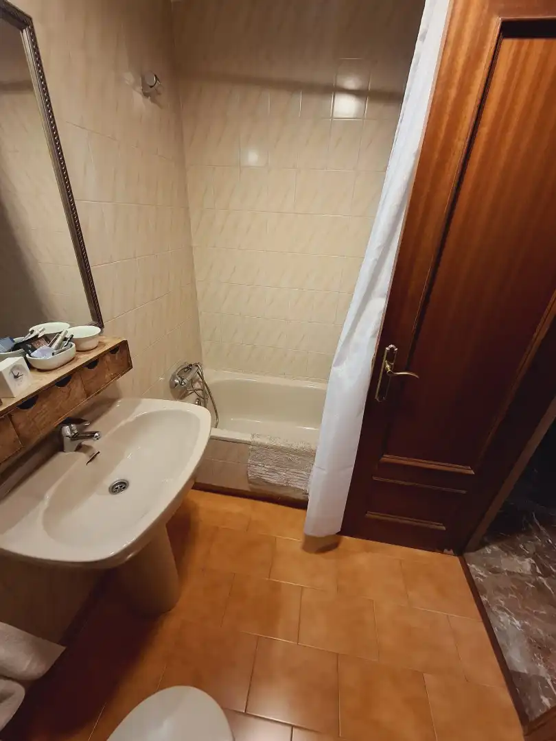 Baño de Casa o chalet en venta en Villaviciosa de Odón con Aire acondicionado, Calefacción y Parquet