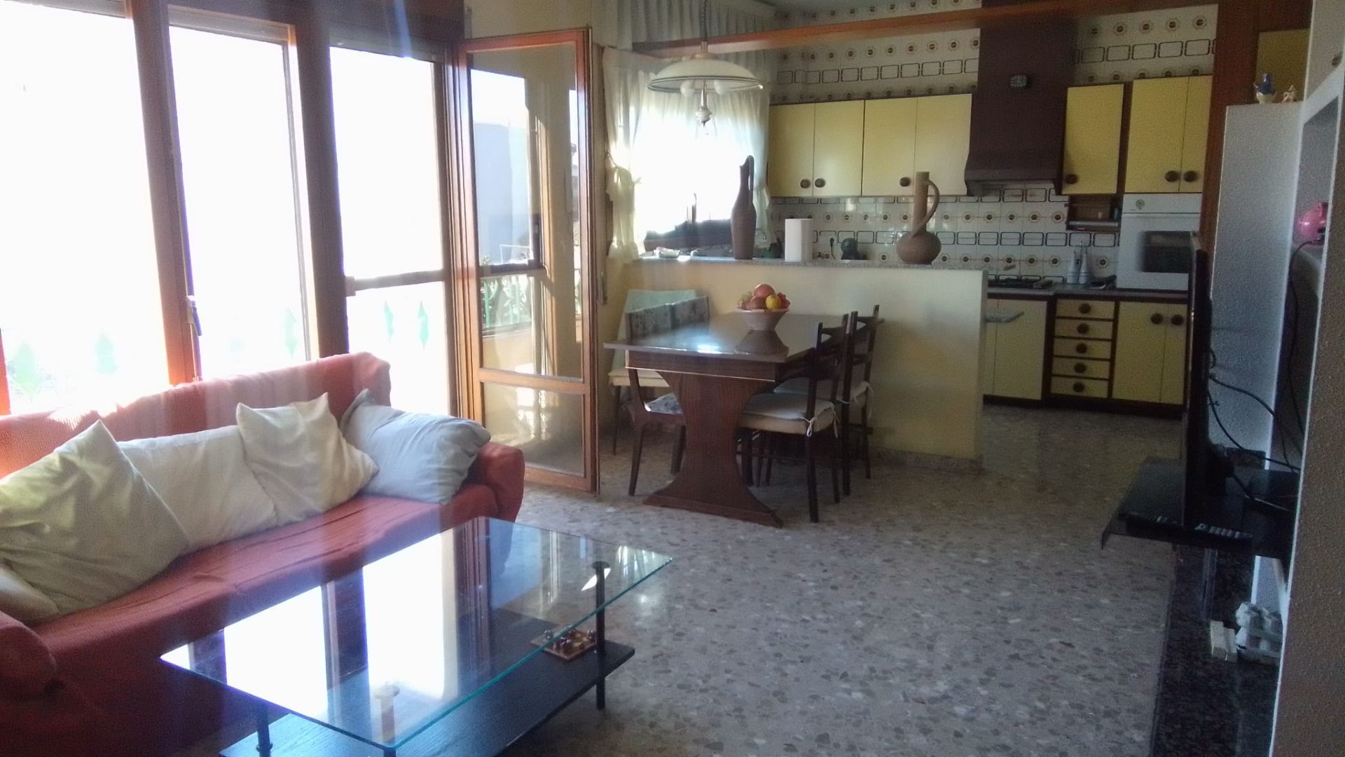 Living room of Single-family semi-detached for sale in L'Aldea  with Terrace and Storage room