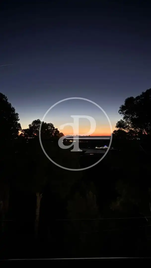 Vista exterior de Casa o xalet en venda en Sagunto / Sagunt amb Aire condicionat, Calefacció i Jardí privat