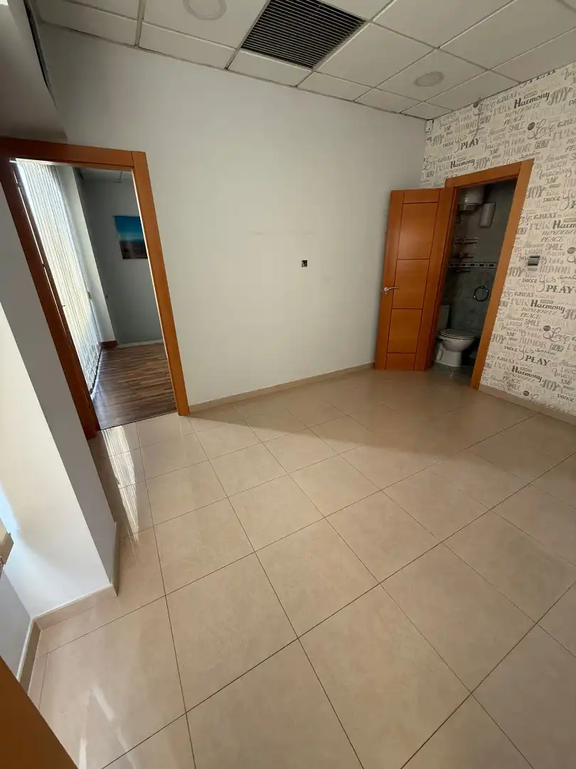 Business premises to rent in Avenida de Andalucía, imagen 4