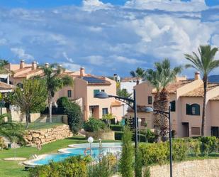 Vista exterior de Apartament en venda en Finestrat amb Aire condicionat, Terrassa i Piscina comunitària