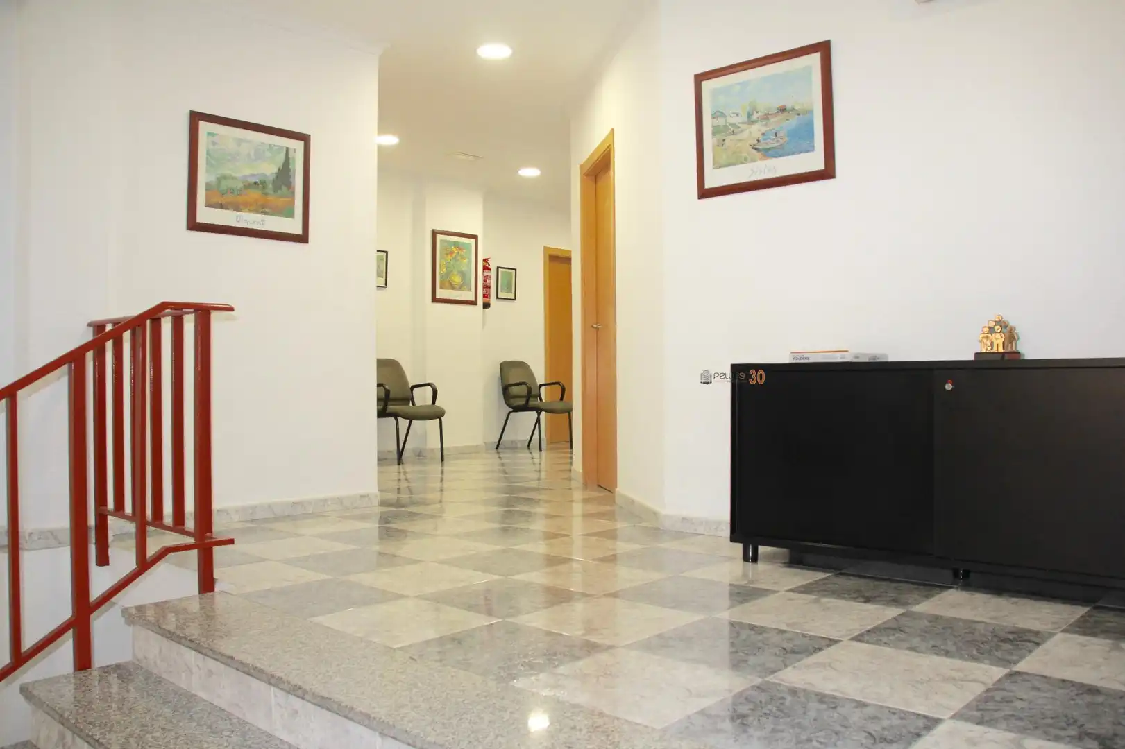 Commercial properties for sale in Benidorm  with Air Conditioner