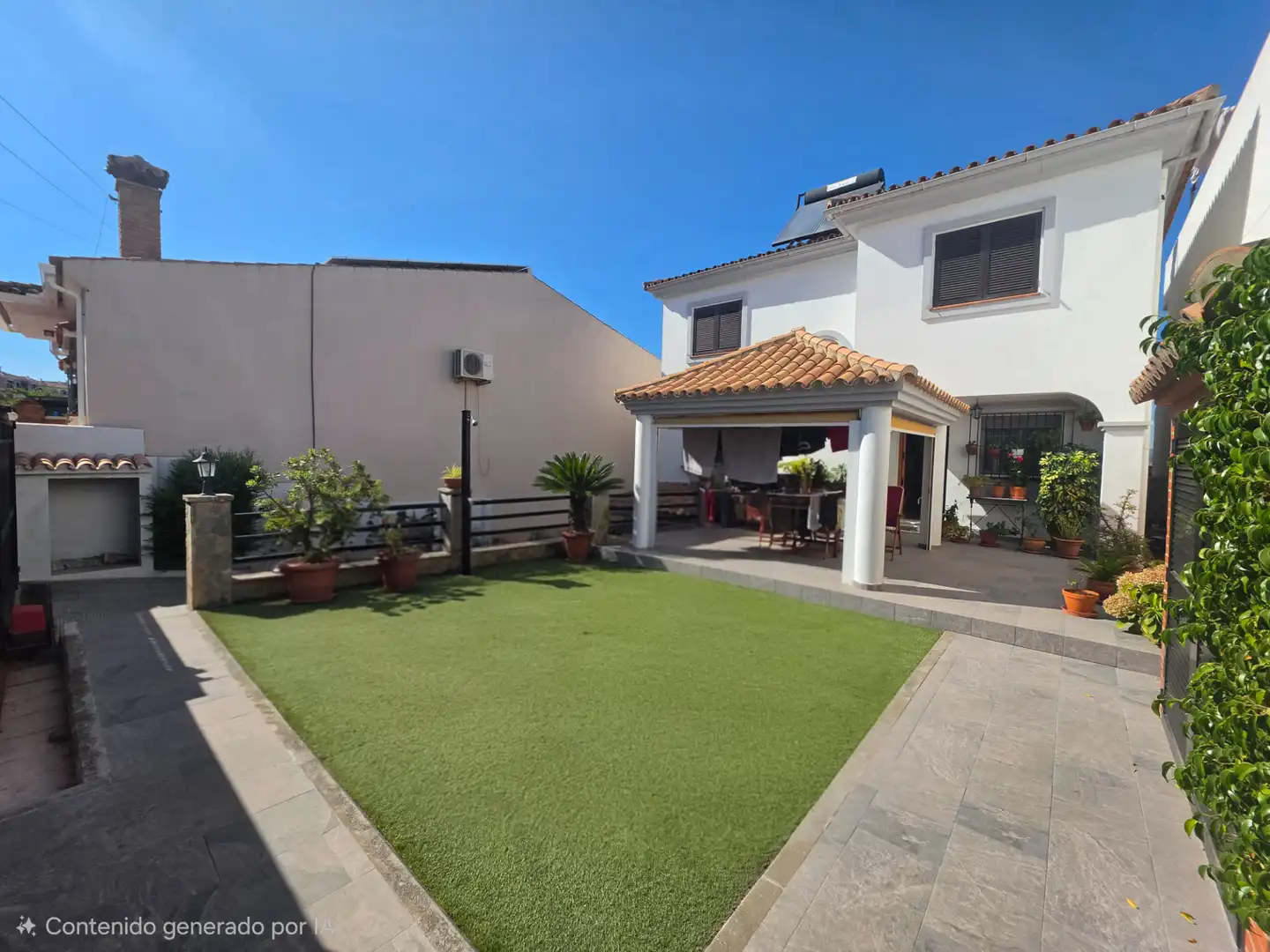 Adossat amb terrassa en venda a La Granja - La Colina - Los Pastores, imagen 2