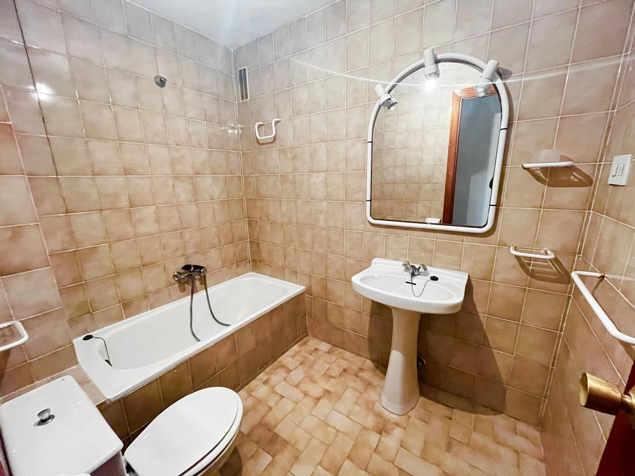 Bathroom of Flat for sale in Tarancón  with Heating, Storage room and Balcony