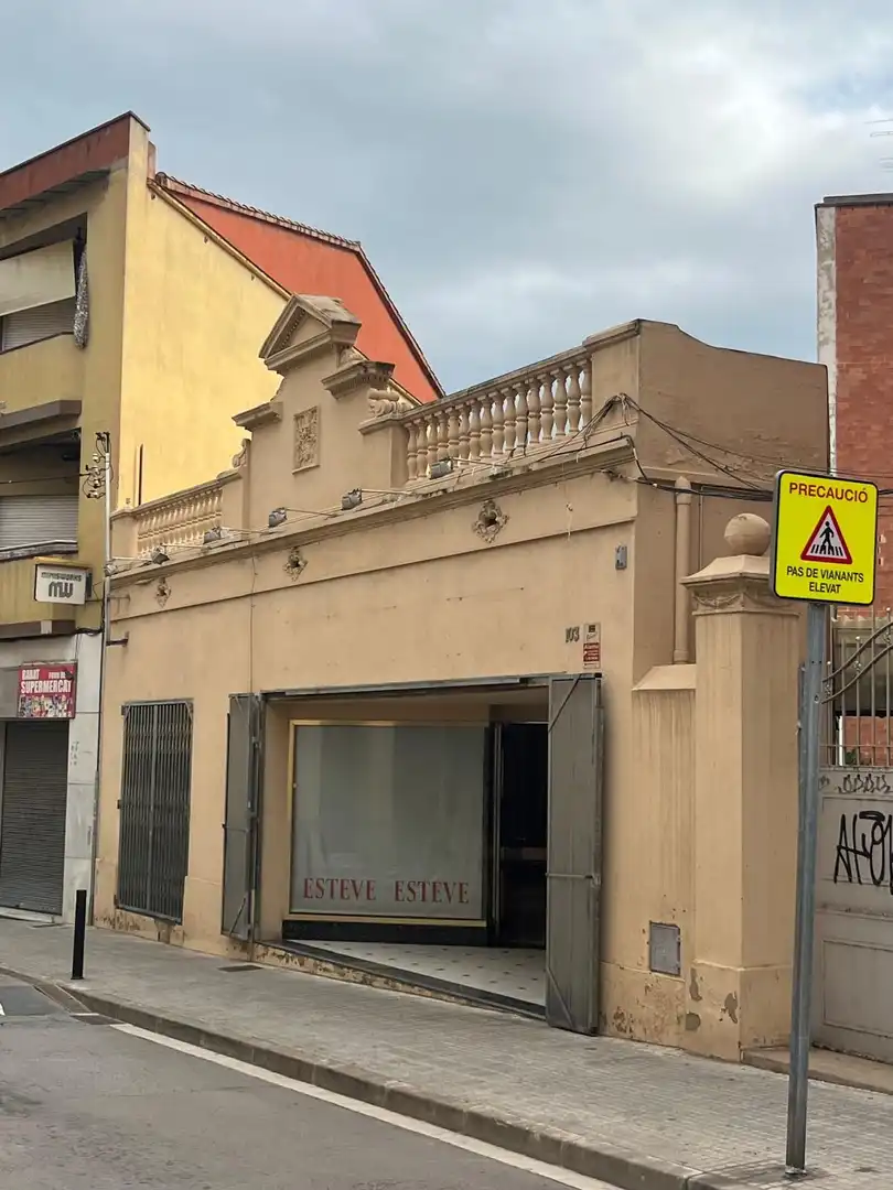 Finca rústica en venda a Sant Vicenç Dels Horts, Barcelona
