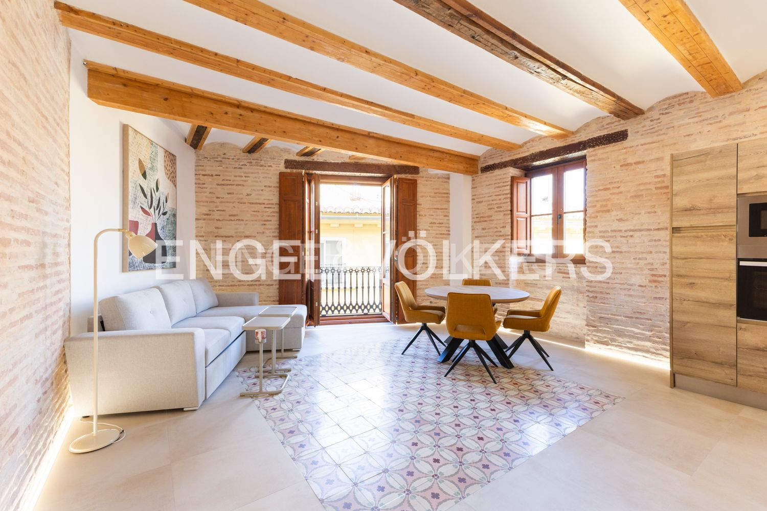 Vista exterior de Apartament de lloguer en  Valencia Capital amb Aire condicionat, Calefacció i Moblat