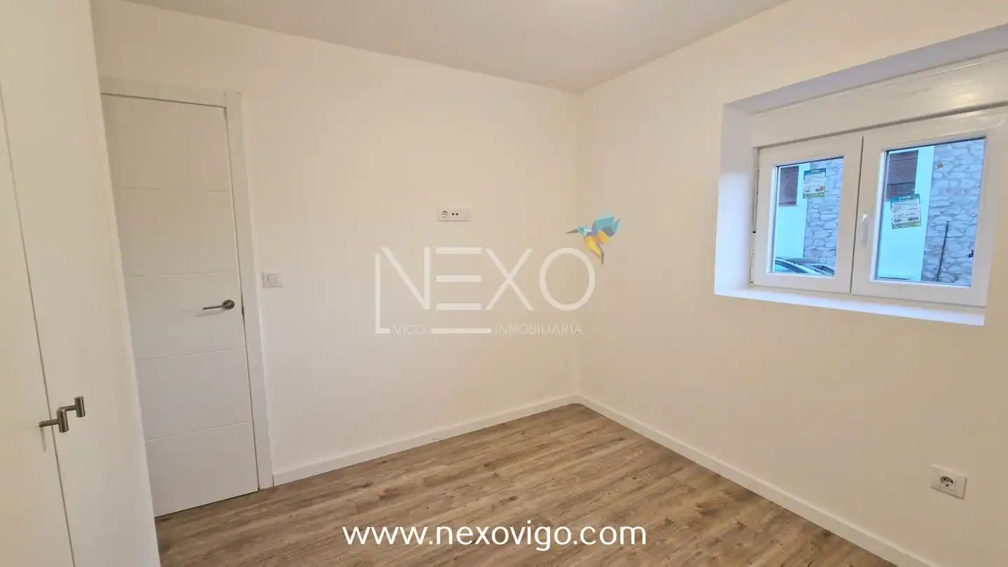 Planta baja en venta en Baiona con Calefacción
