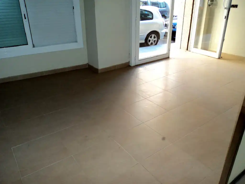 Local comercial en venda a CAMI RAL, imagen 6