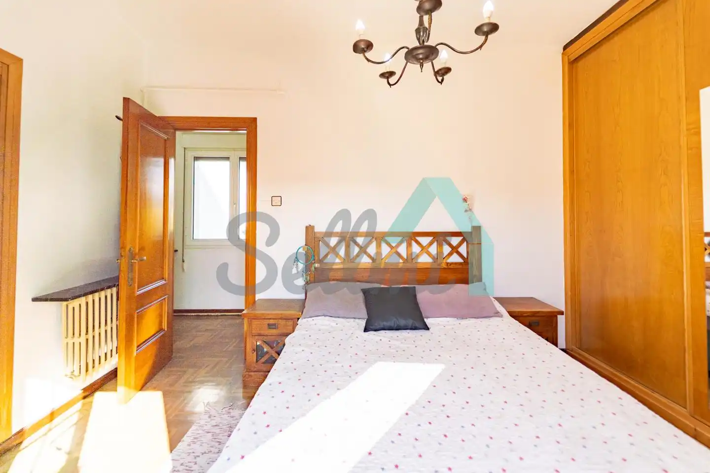 Schlafzimmer von Wohnung zum Verkauf in Oviedo  mit Heizung, Parkett und Terrasse