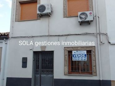 Casa en venda a Torreperogil